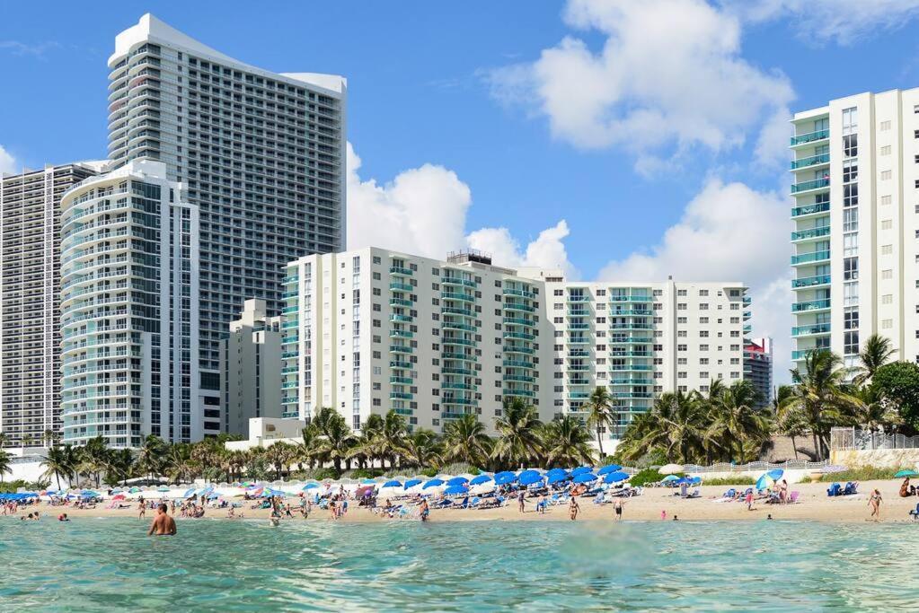 The Tides Hollywood 1/1 Condo Ocean Front W Pool Exterior photo